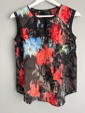 J.Crew Silk Blouse Womens 4 Sleeveless Abstract Print Black Red Lace Trim Luxury
